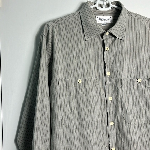 Men’s Vintage Burberry Striped Gray Button Down Size 16-33 - Picture 2 of 8